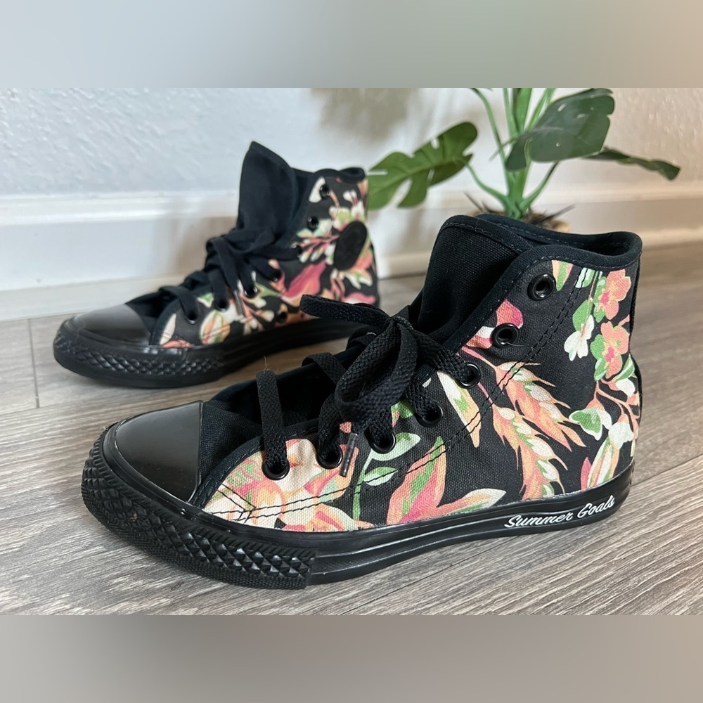 Converse custom all star tropical print “summer goals” high top chucks. Size 2
